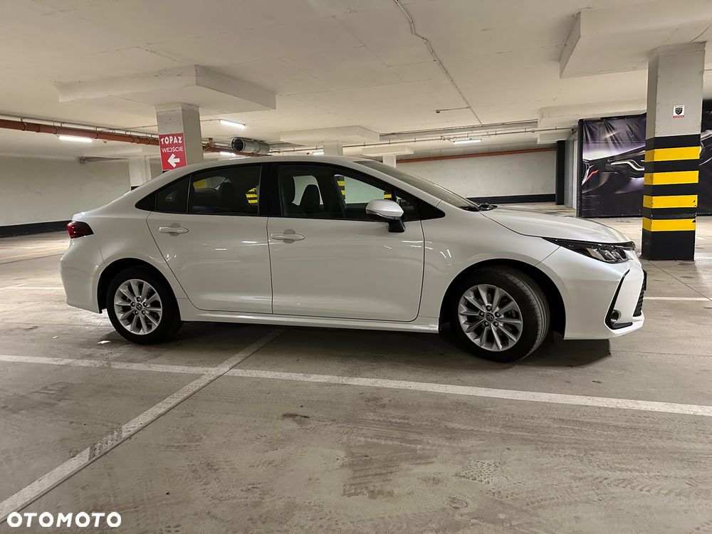 Toyota Corolla 1.6 Active - 26