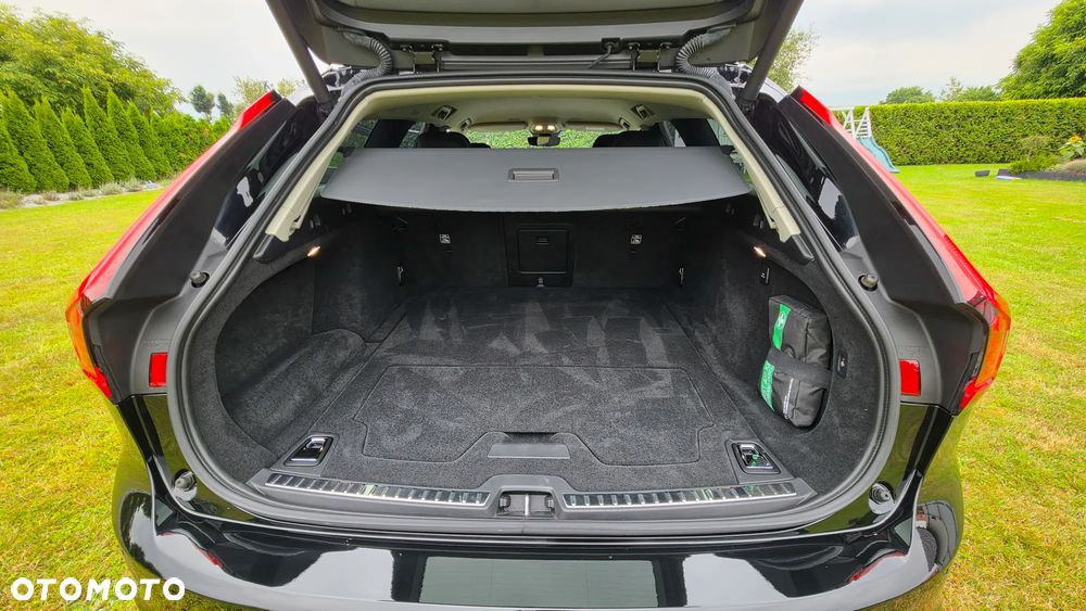 Volvo V90 T6 Recharge AWD Core - 29