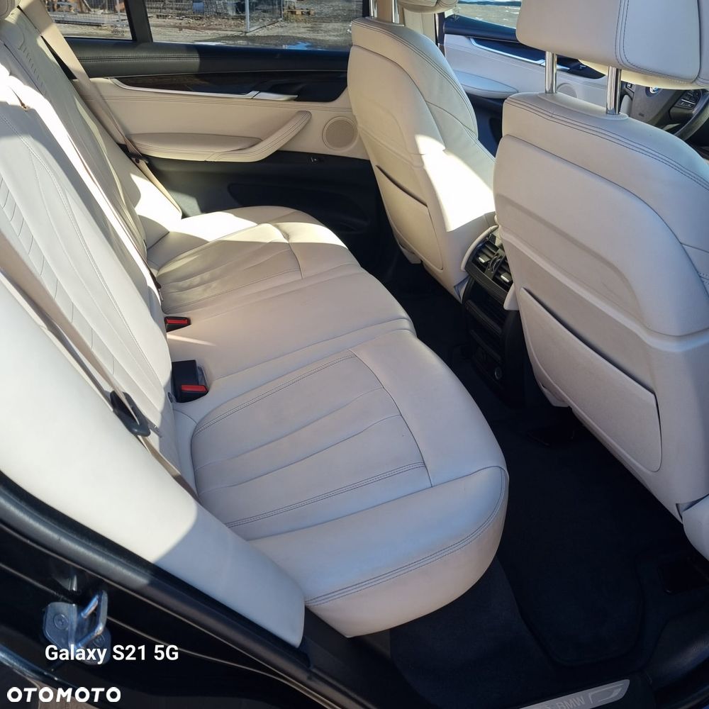 BMW X5 xDrive40d - 13