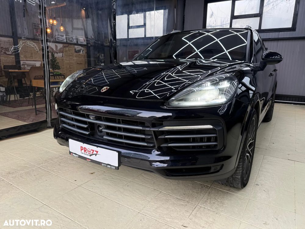 Porsche Cayenne - 3