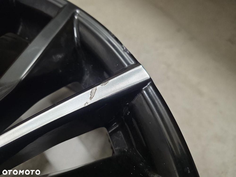 Felga aluminiowa Nissan OE JUKE II 7.5" x 19" 5x114.3 ET 35 - 6