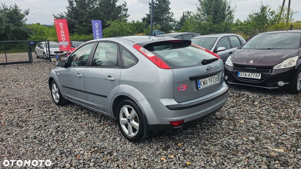 Ford Focus 1.6 FX Gold / Gold X - 2