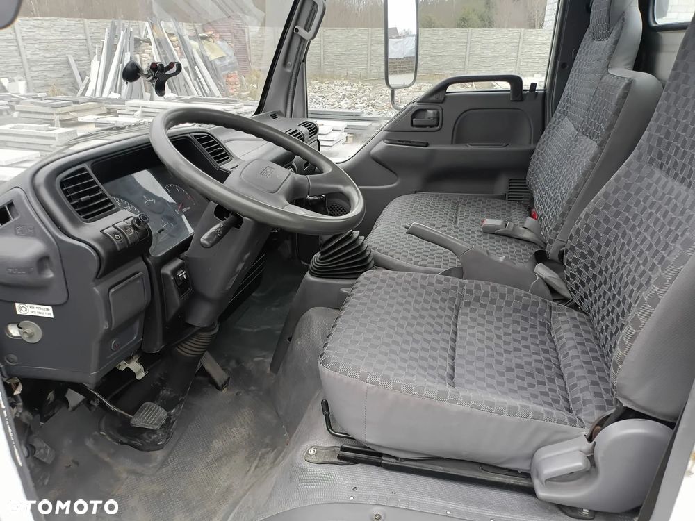 Isuzu R7735 - 6
