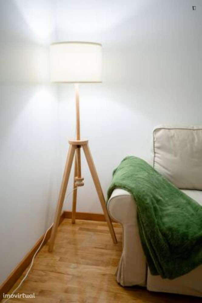 Apartamento com 1 quartos - localizado em Cedofeita Porto - Grande imagem: 5/25