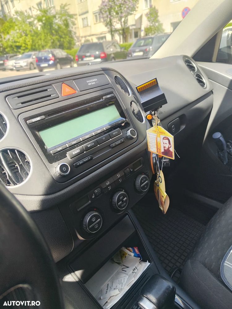 Volkswagen Tiguan 2.0 TDI DPF 4Motion DSG Sport & Style - 6