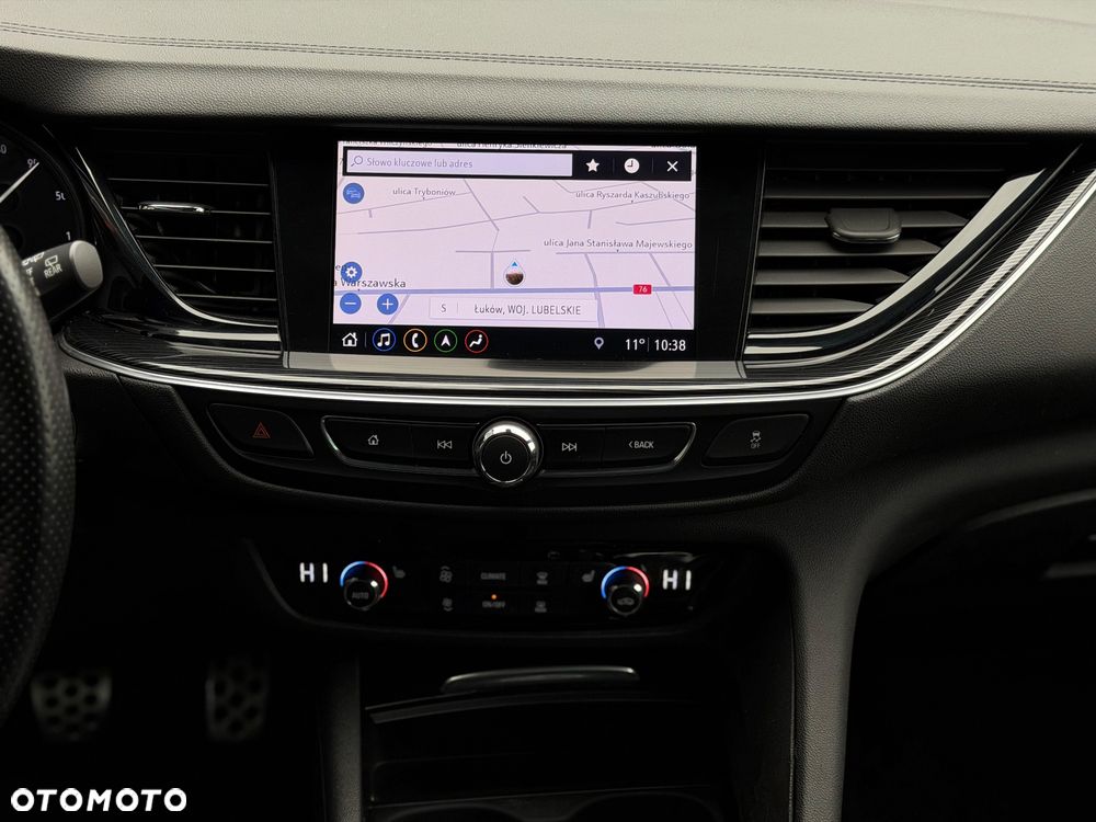 Opel Insignia - 22