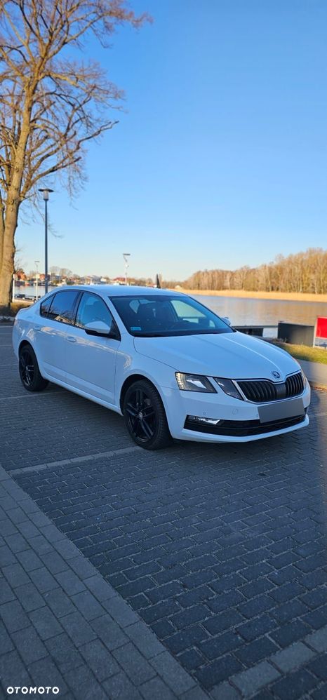 Skoda Octavia 2.0 TDI Ambition - 1
