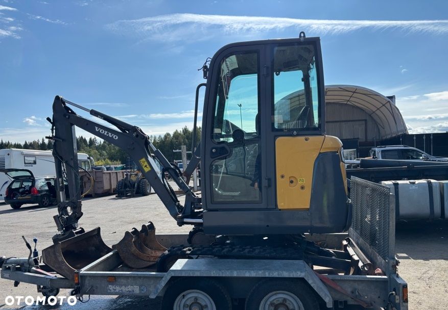 Volvo EC18D Minikoparka , na przyczepie , 2017 - 2