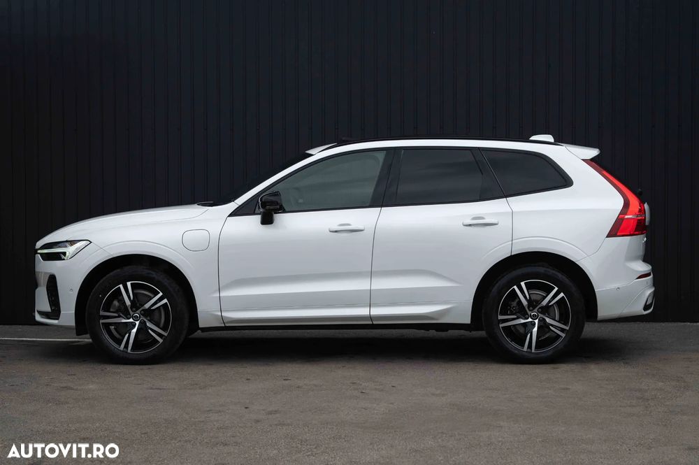Volvo XC 60 T6 AWD Recharge Geartronic RDesign - 9