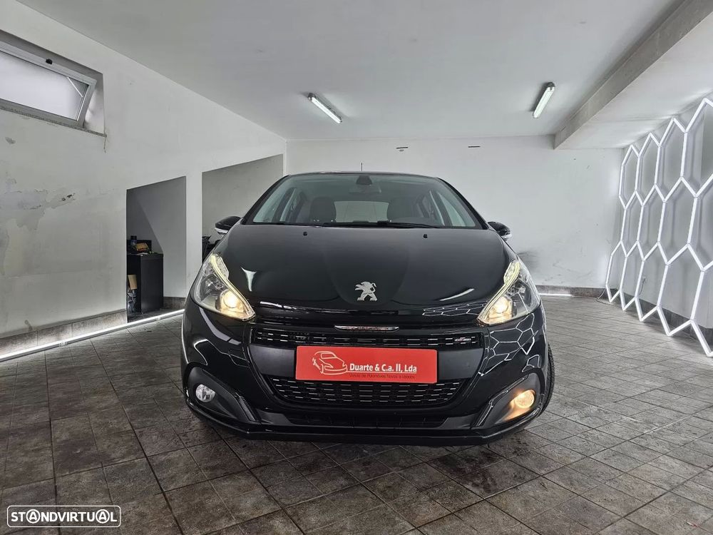 Peugeot 208 1.2 PureTech GT Line EAT6 - 4