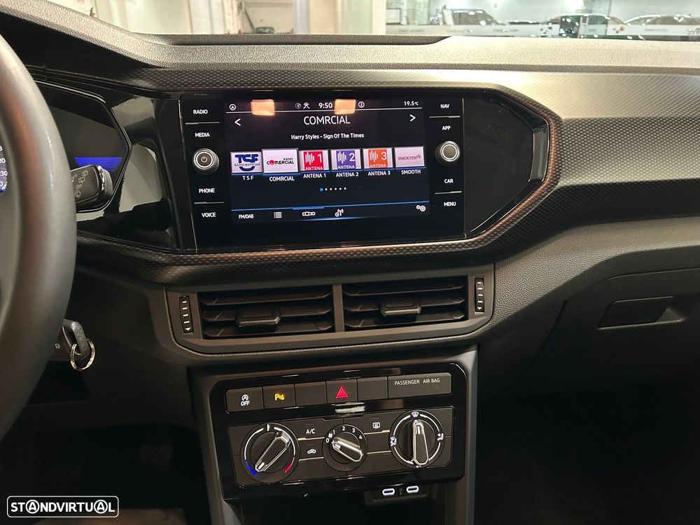 VW T-Cross 1.0 TSI Life - 24