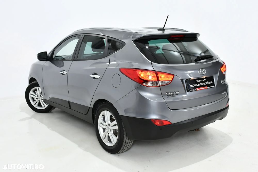 Hyundai ix35 2.0 CRDI 4WD Premium - 12
