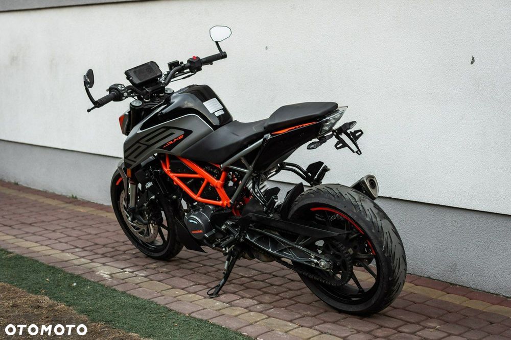 KTM Duke - 5