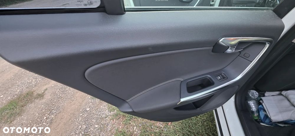 Volvo S60 - 32