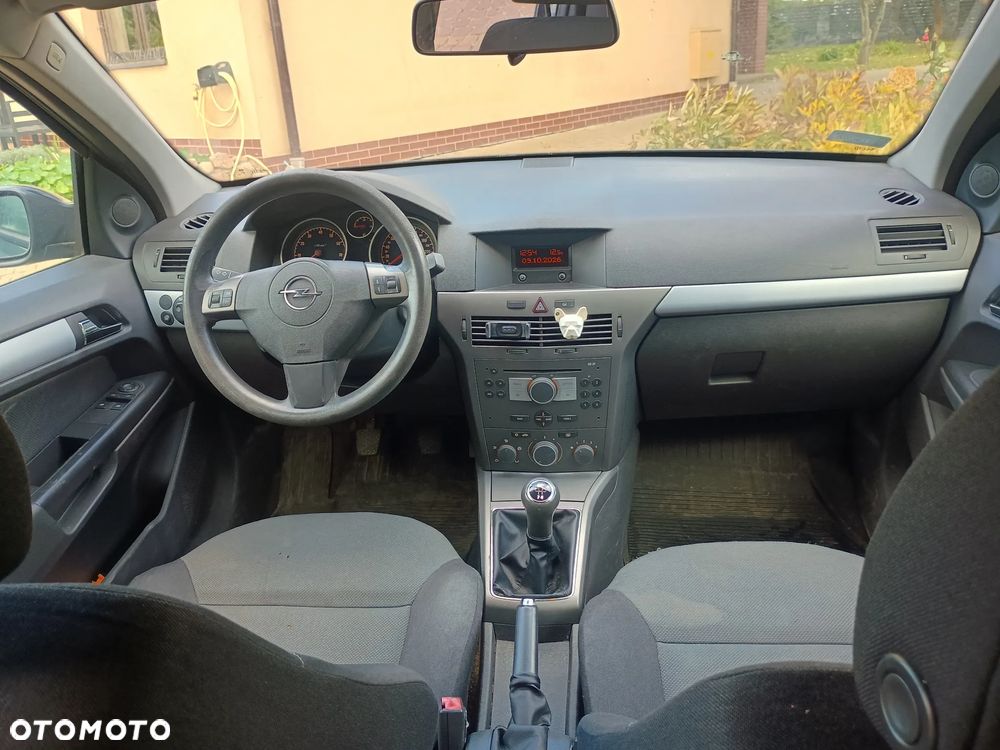 Opel Astra 2006 photo 4