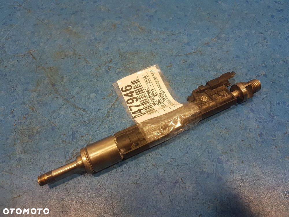 BMW 3 F30 2.0B 328I N20B20A WTRYSKIWACZ 8625397 - 1