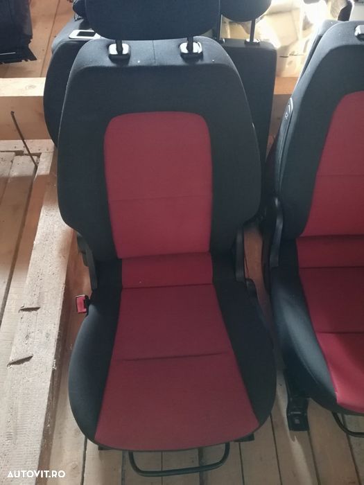 CD player aux Plansa bord interior scaune banchete Mitsubishi colt - 4