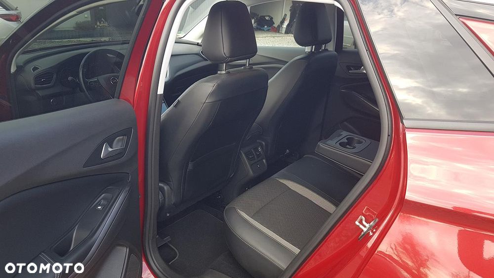 Opel Grandland X 1.2 Start/Stop Design Line - 24