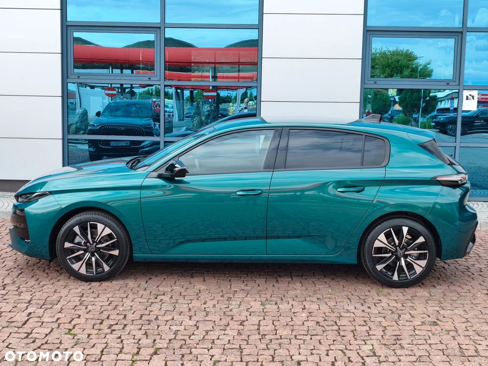 Peugeot 308 1.2 mHEV Allure S&S e-DCS6 - 8