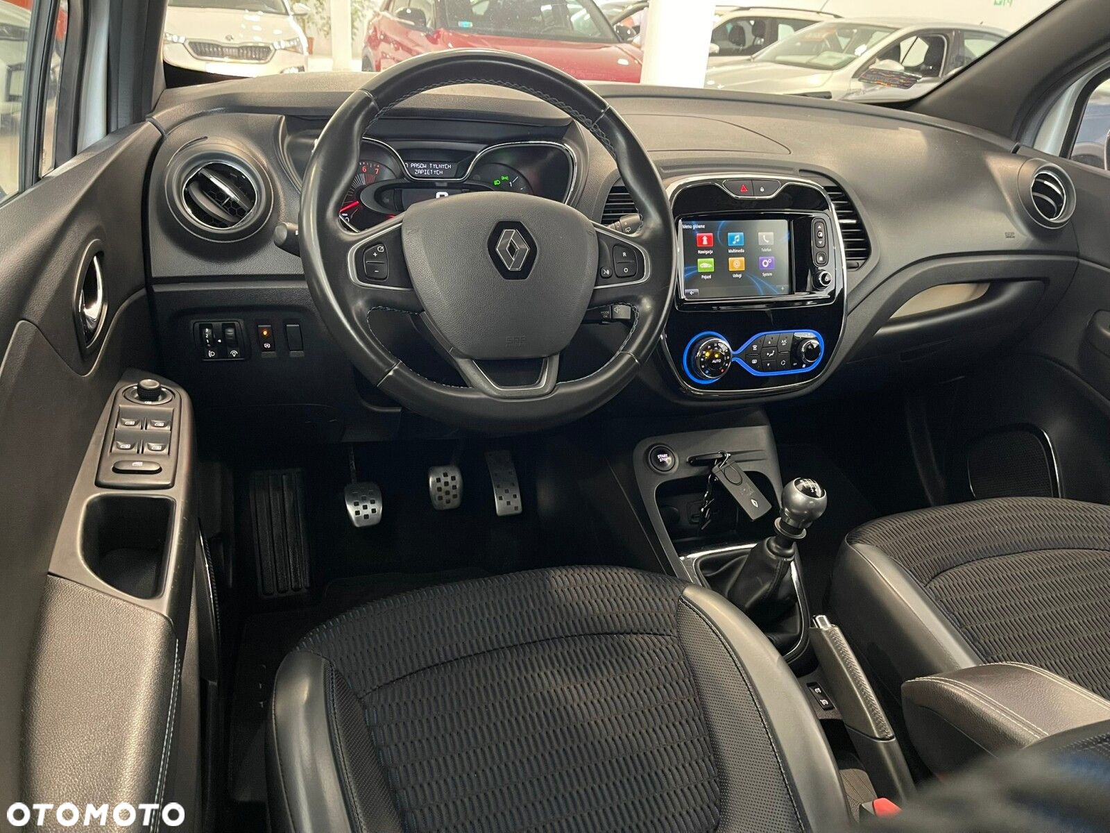 Renault Captur - 11