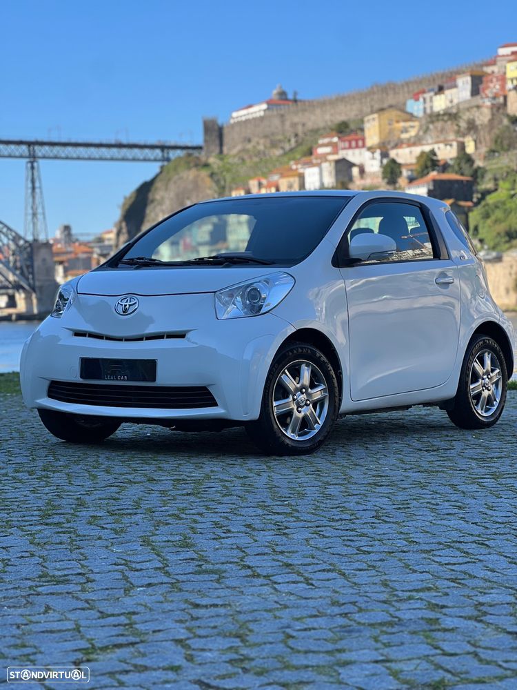 Toyota iQ 1.0 - 11