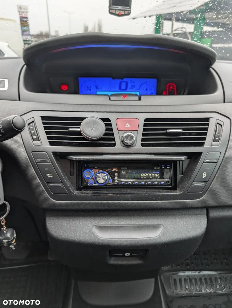 Citroën C4 Picasso 2.0 16V Exclusive - 7