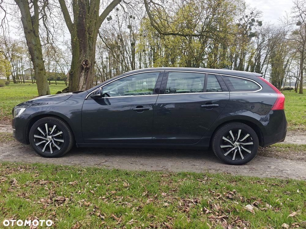 Volvo V60 D4 Drive-E Summum - 4