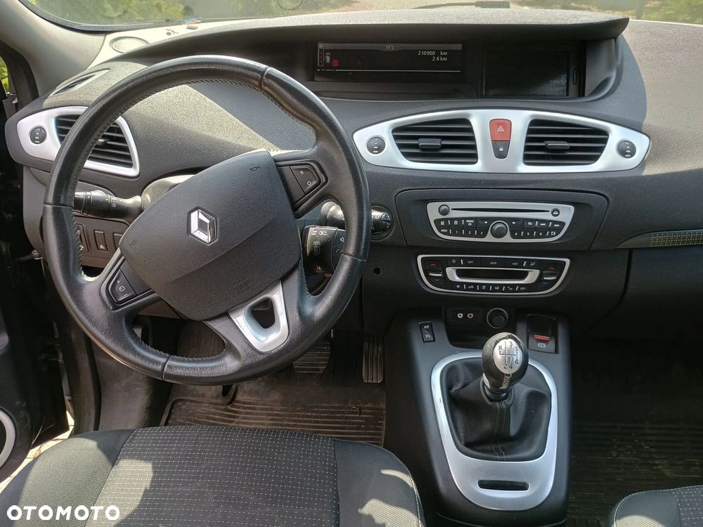 Renault Scenic dCi 130 FAP Luxe - 15