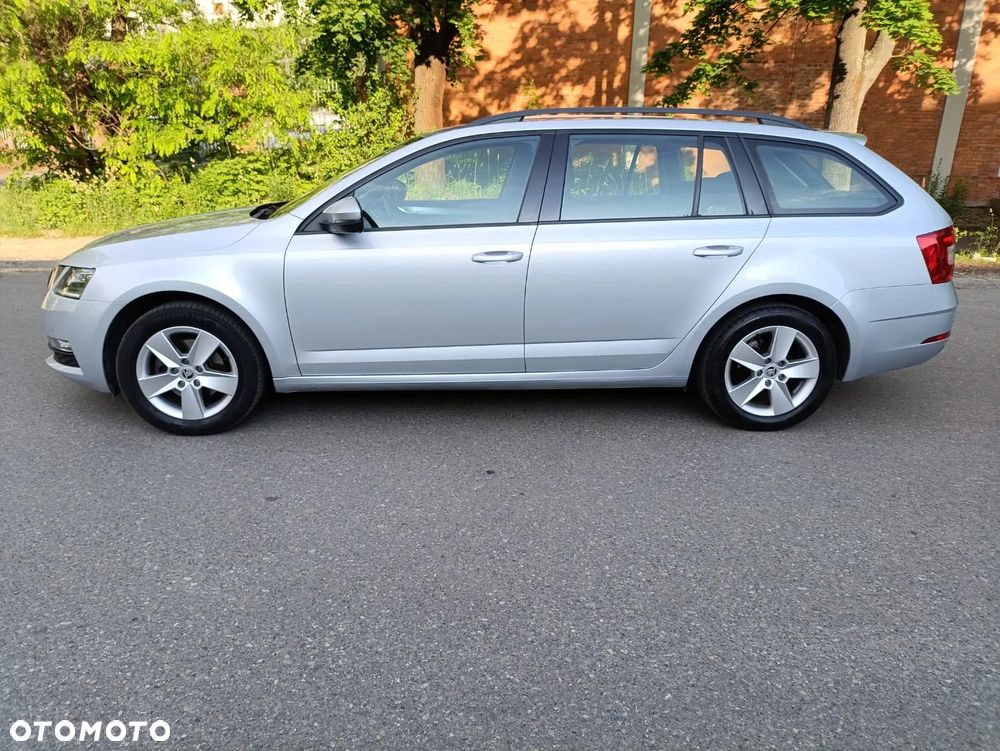 Skoda Octavia 2.0 TDI Ambition - 5