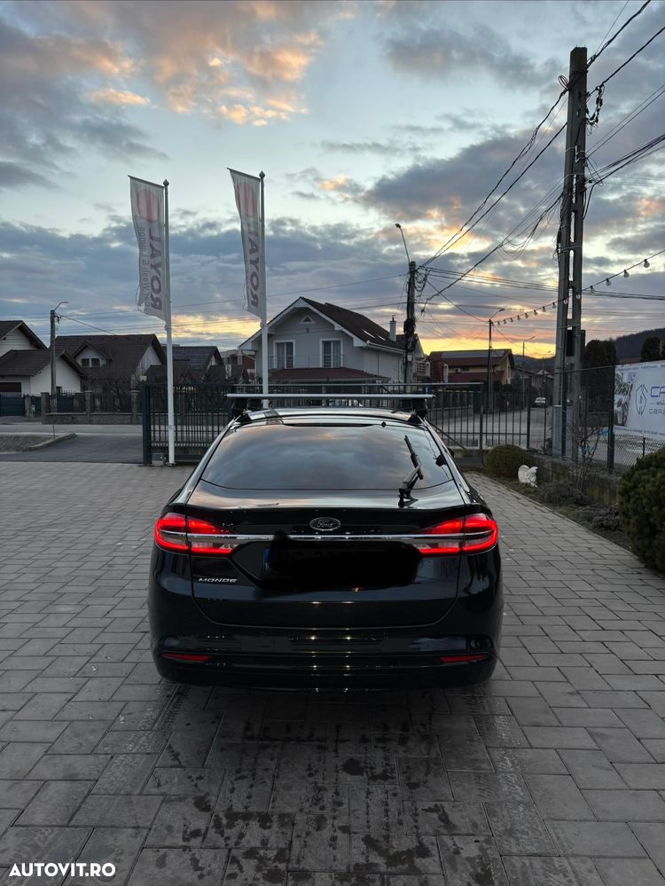 Ford Mondeo 2.0 TDCI Powershift Titanium - 8