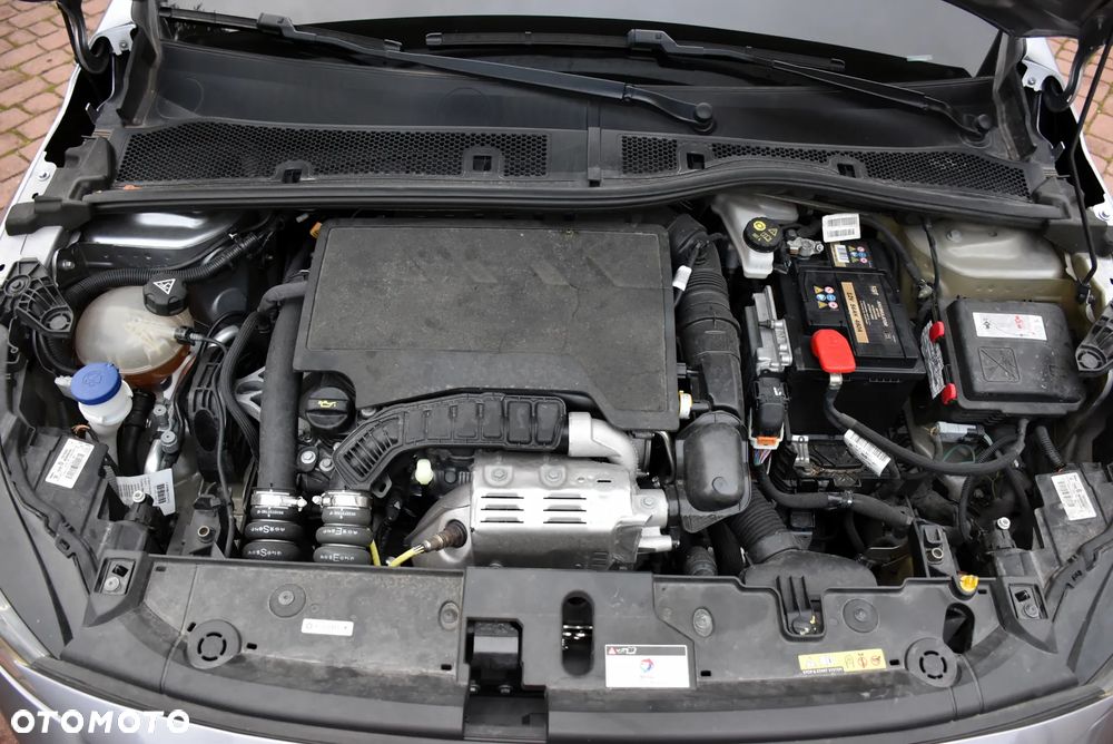 Peugeot 208 Benzin 100 Style - 37