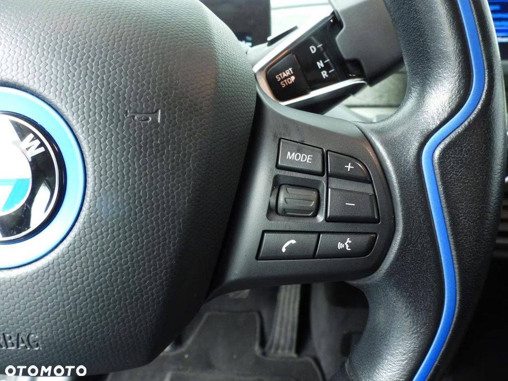 BMW i3 (60 Ah) - 12