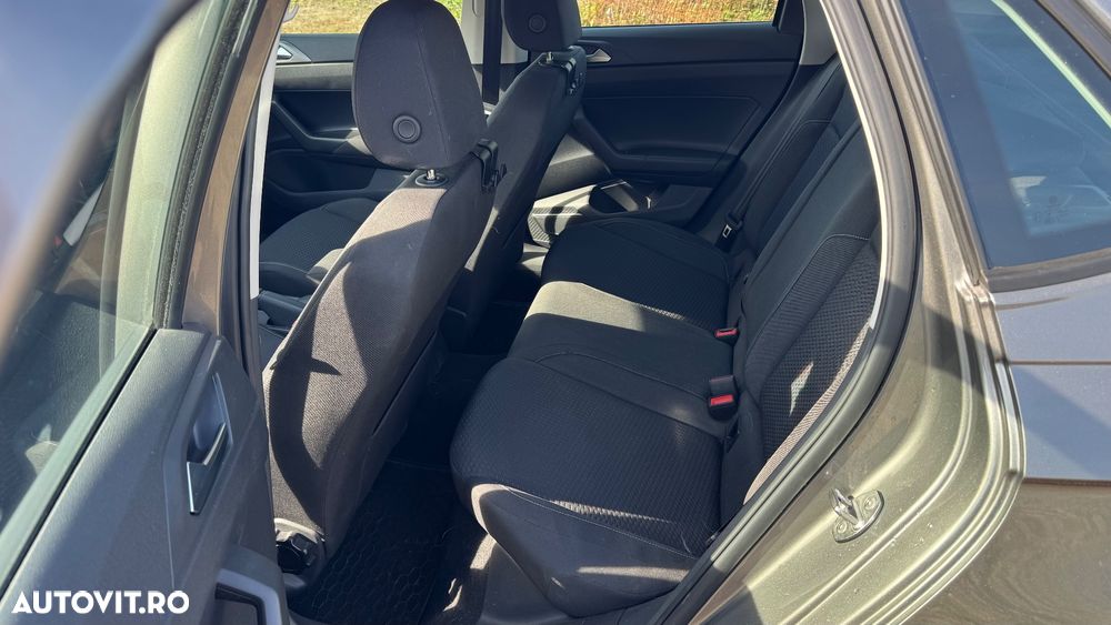 Volkswagen Polo - 15