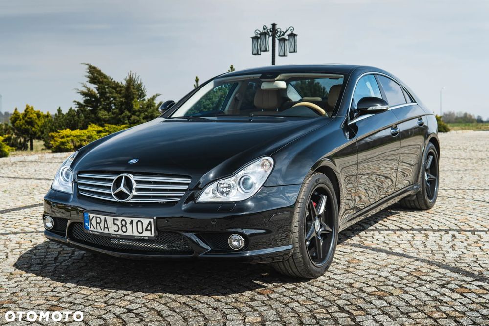 Mercedes-Benz CLS - 4