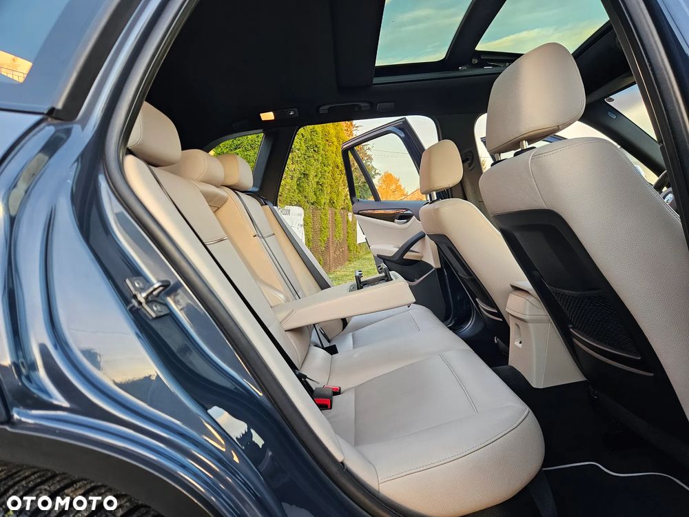 BMW X1 xDrive28i xLine - 26