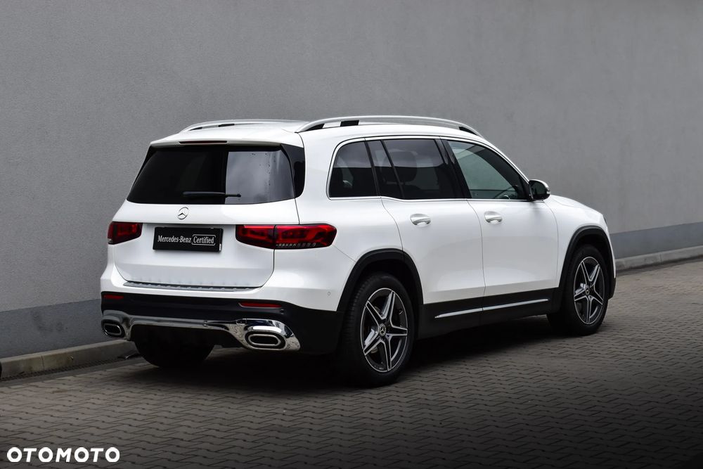 Mercedes-Benz GLB 200 4-Matic AMG Line 8G-DCT - 2