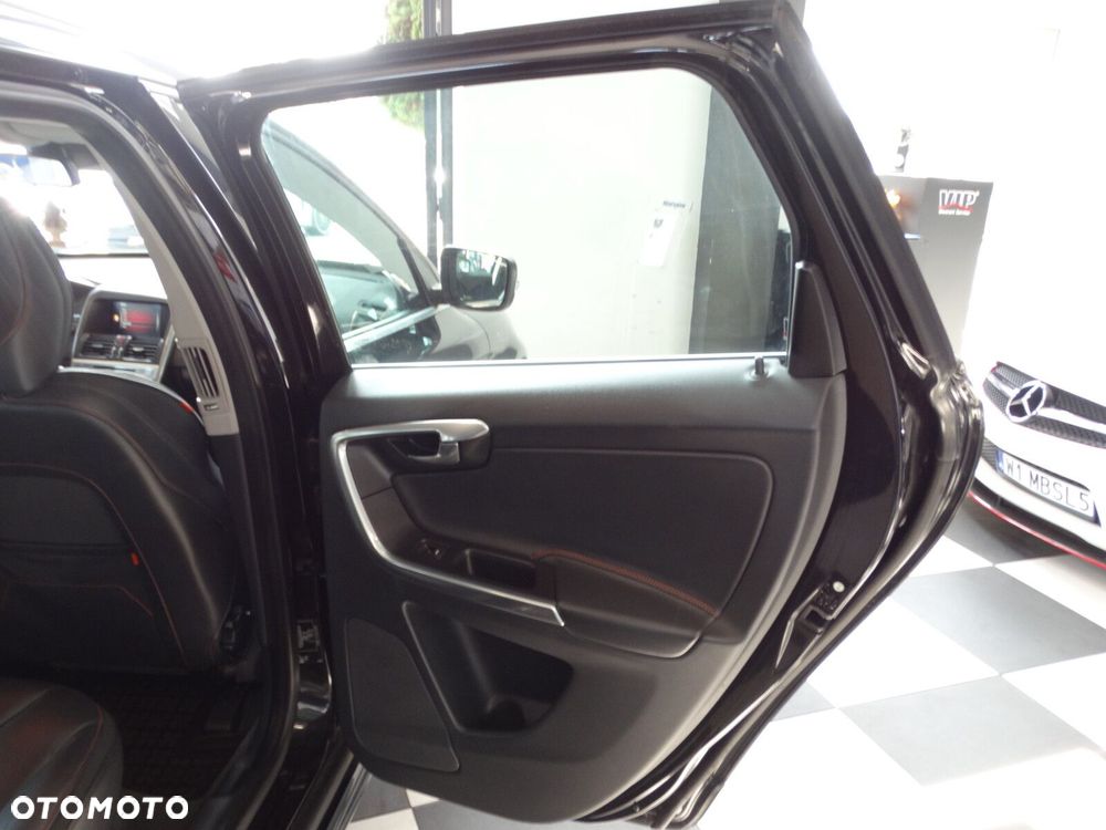 Volvo XC 60 - 31
