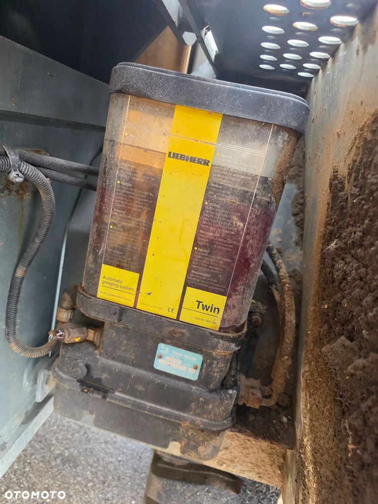 Liebherr L538 - 21