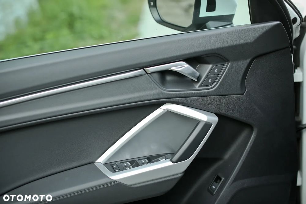 Audi Q3 45 TFSI Quattro S Line S tronic - 17