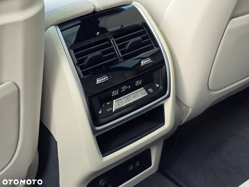 BMW X7 xDrive40d mHEV sport - 19