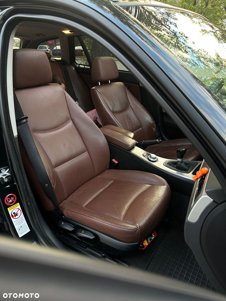 BMW Seria 3 - 12