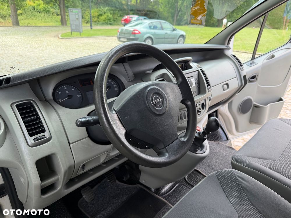Opel Vivaro L1H1 2.9t - 22