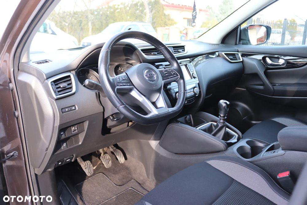 Nissan Qashqai 1.6 DIG-T Acenta - 24