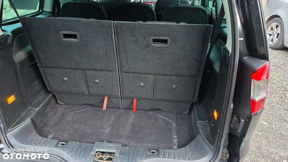 Ford Galaxy - 3