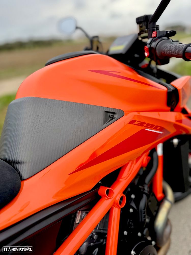 KTM Superduke 1390 R - 11