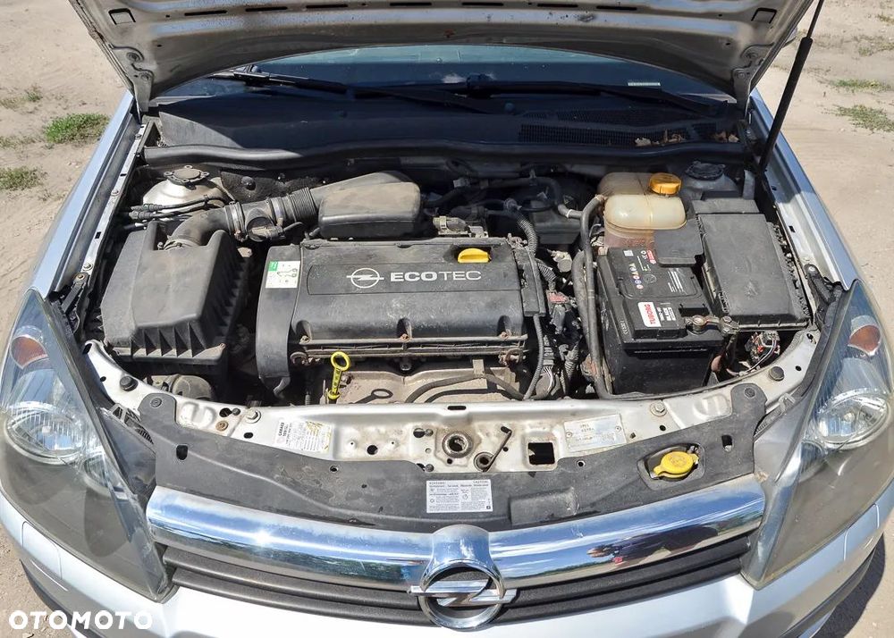 Opel Astra 1.6 - 9