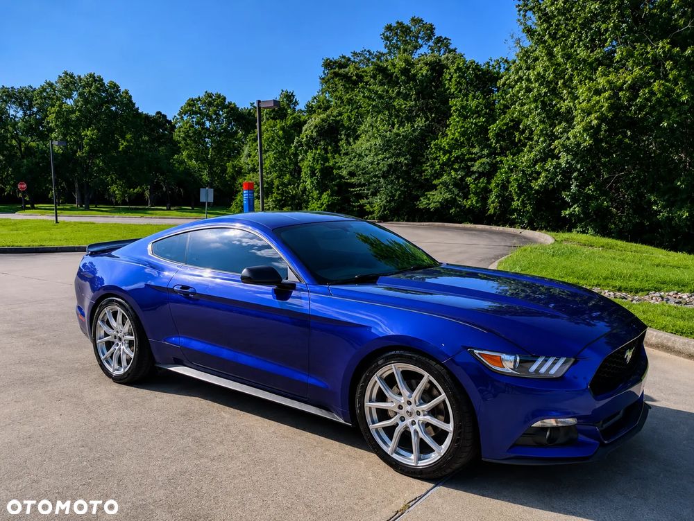 Ford Mustang 3.7 V6 - 6