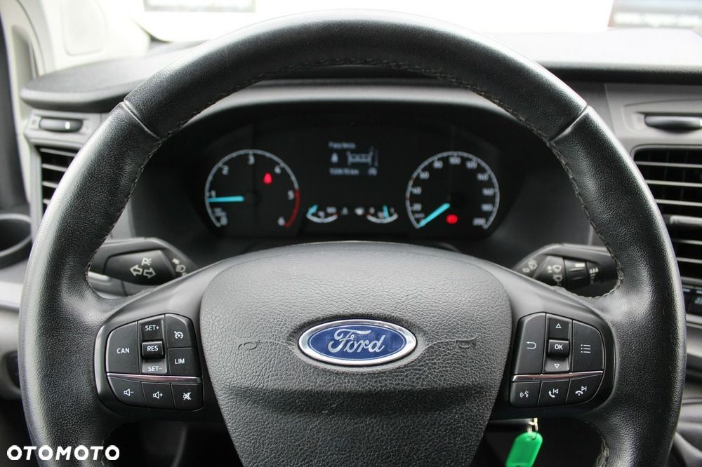 Ford Transit Custom - 16