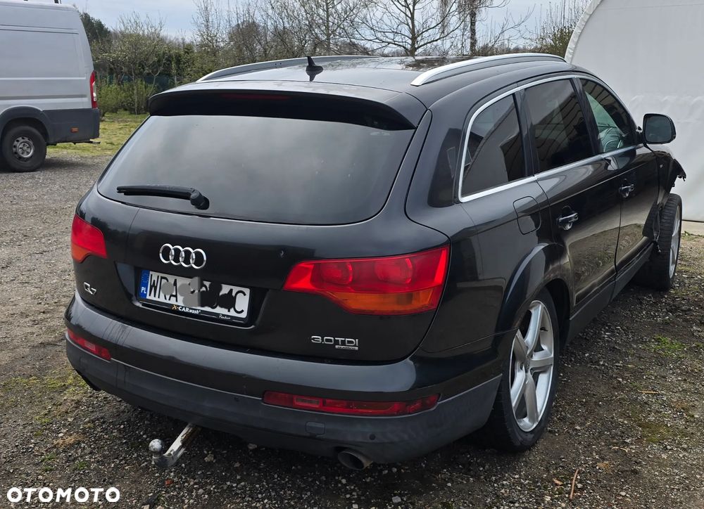 Audi Q7 3.0 TDI DPF quattro tiptronic - 12