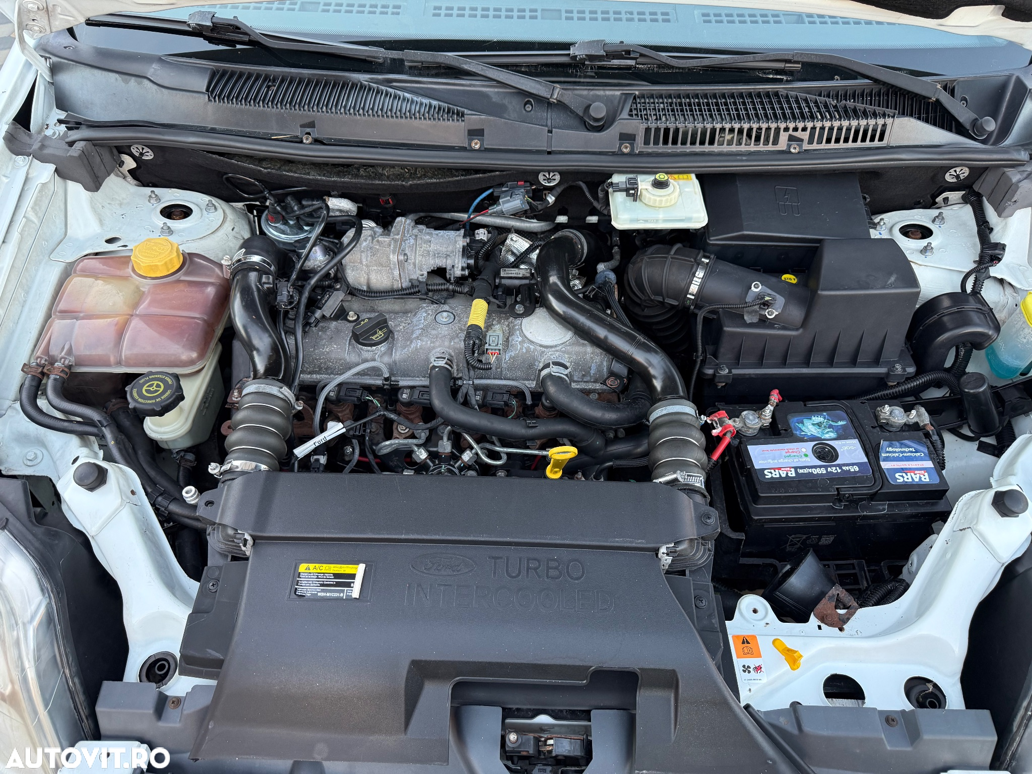 Ford Transit Connect - 13